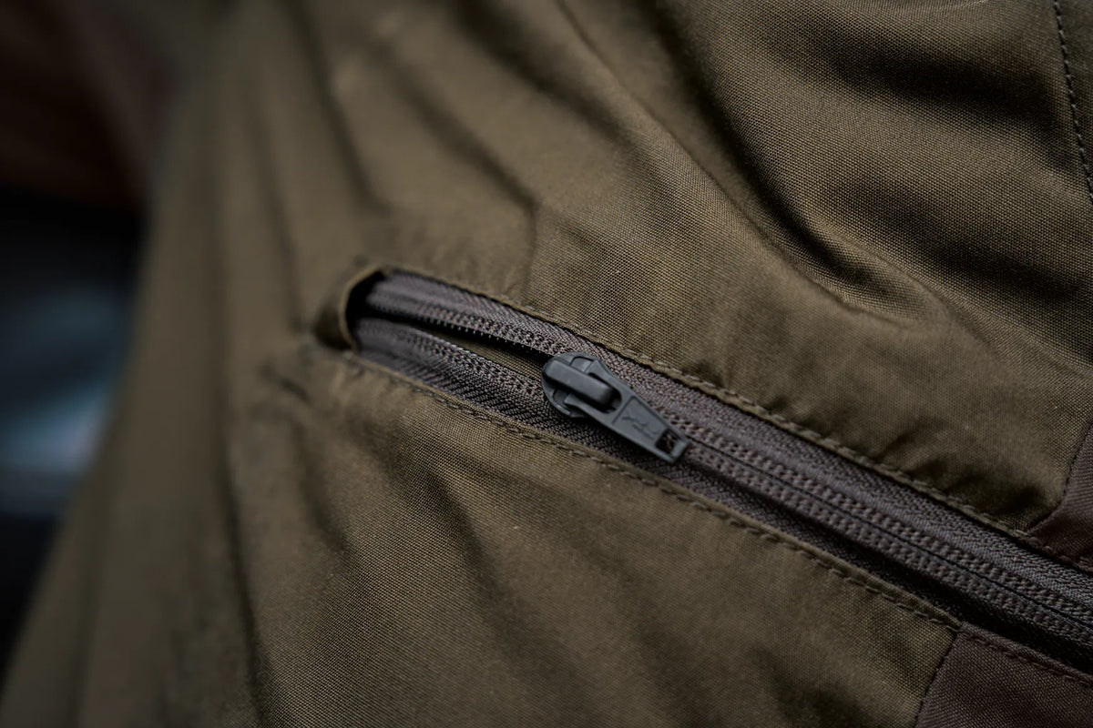HÄRKILA Fjell Trousers Willow Green/Shdown Brown
