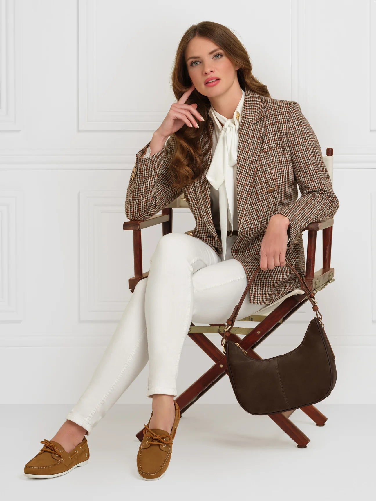 The Tetbury Women's Crescent Bag - Chocolate Suede