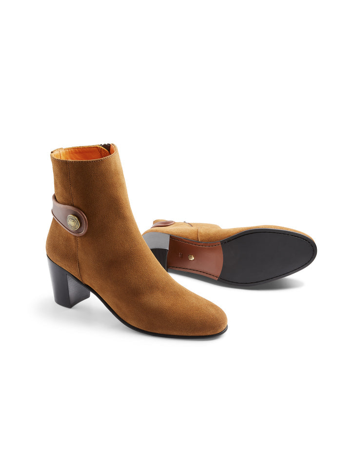 The Upton Women's Ankle Boot - Tan Suede