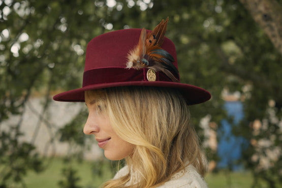 The Chelsworth Fedora in Maroon (Bronze Luxe Feather)